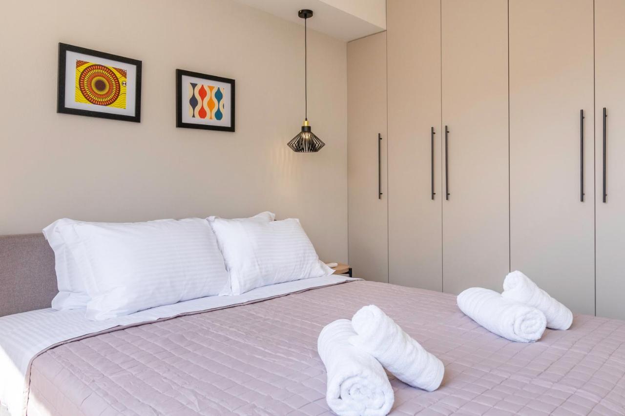Divine 2Br Apartment In The Heart Of Atina Dış mekan fotoğraf