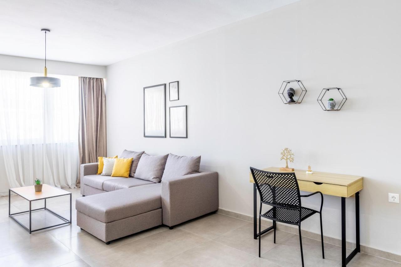 Divine 2Br Apartment In The Heart Of Atina Dış mekan fotoğraf