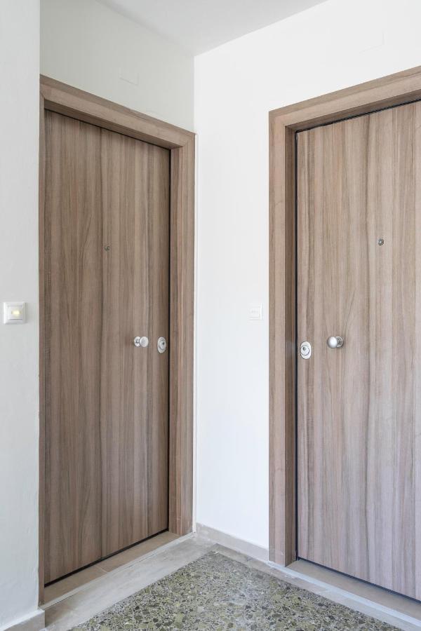 Divine 2Br Apartment In The Heart Of Atina Dış mekan fotoğraf