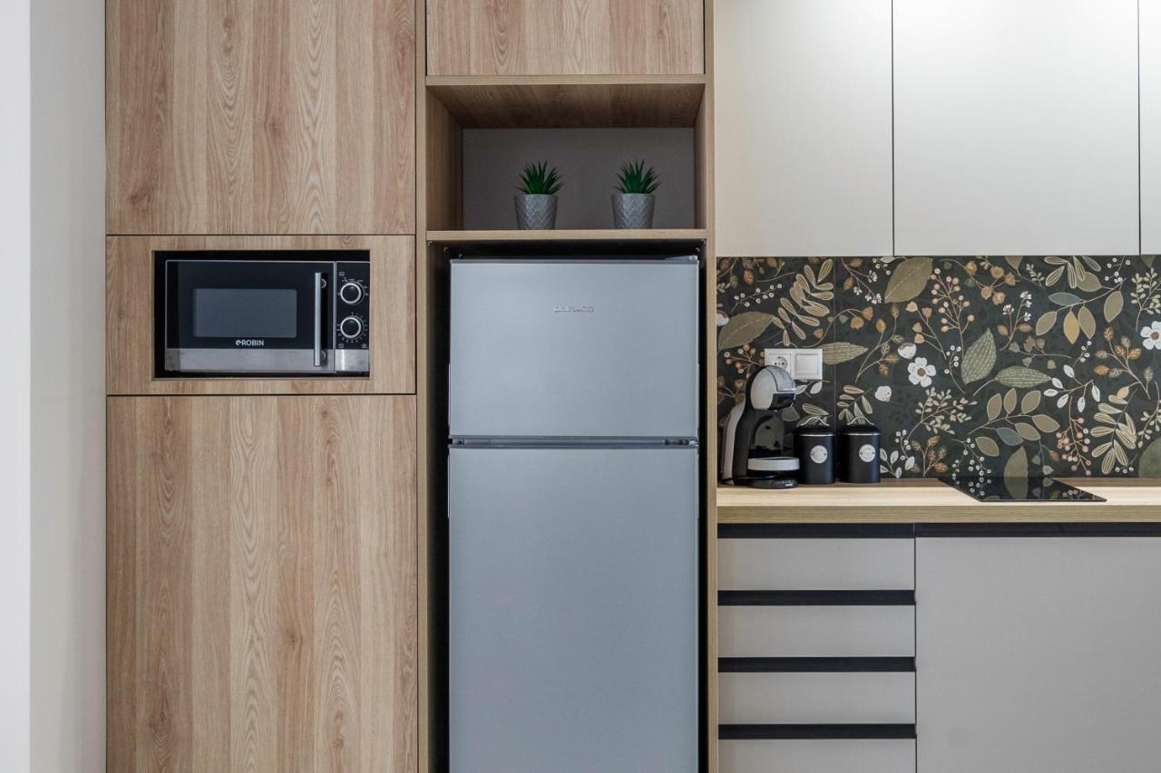 Divine 2Br Apartment In The Heart Of Atina Dış mekan fotoğraf